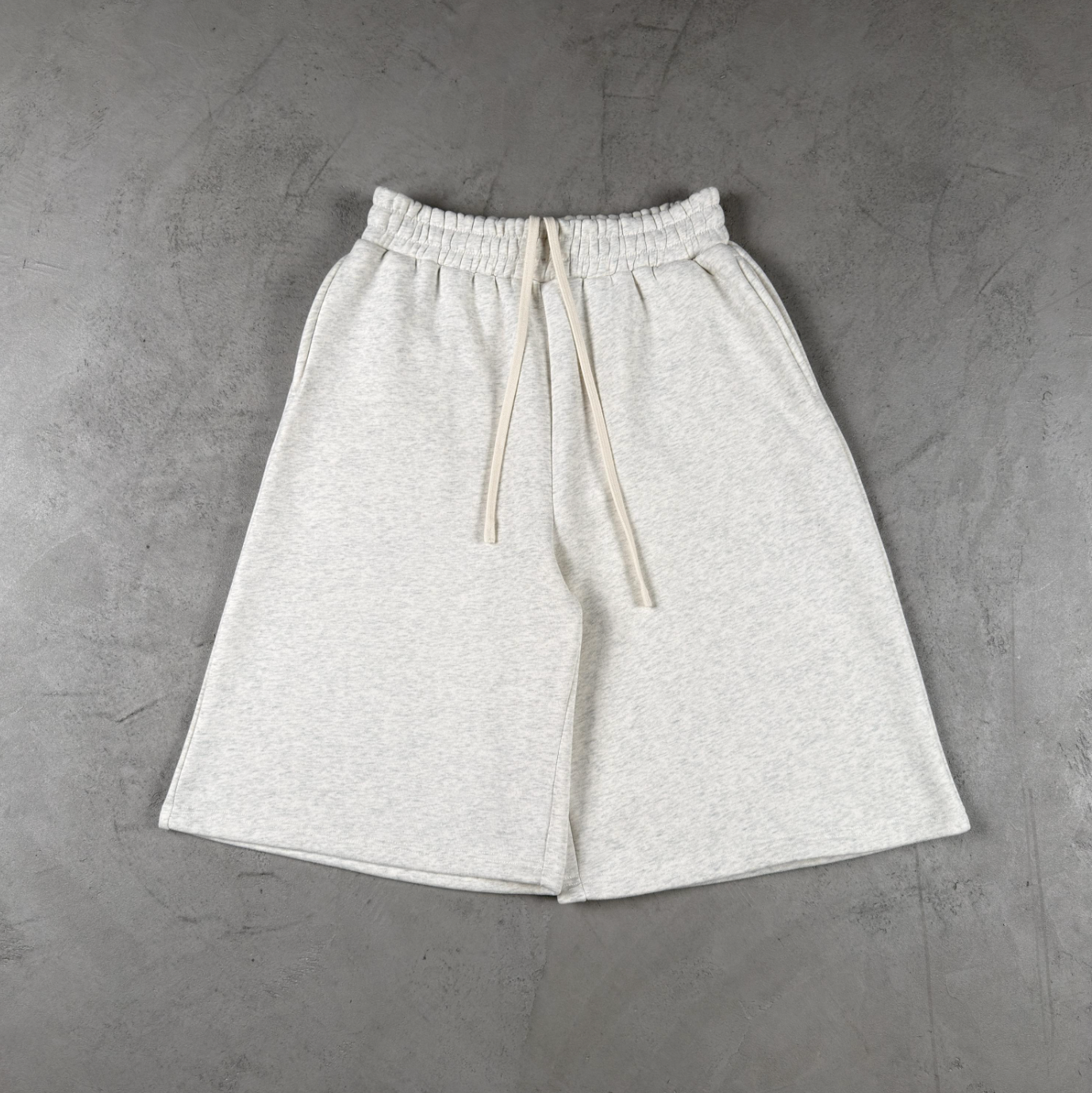 Unisex 380 GSM Heavyweight Fleece Capri Shorts