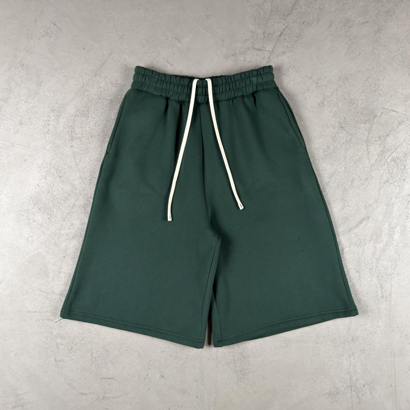 Unisex 380 GSM Heavyweight Fleece Capri Shorts